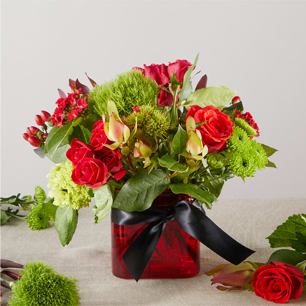 Heritage Kindle – A Florist Original – Kiss Floral Llc, Claymont DE