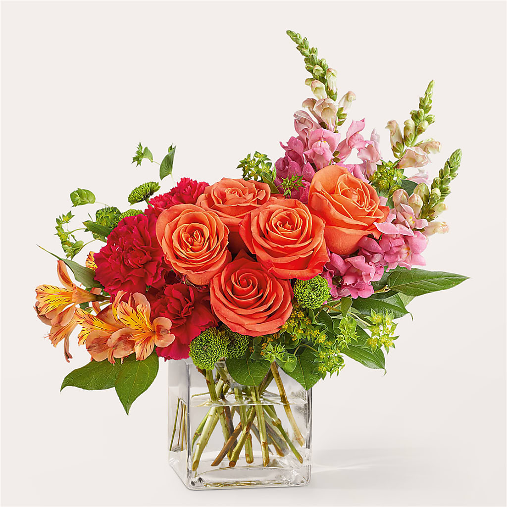 Cosmopolitan Bouquet – Kiss Floral Llc, Claymont DE