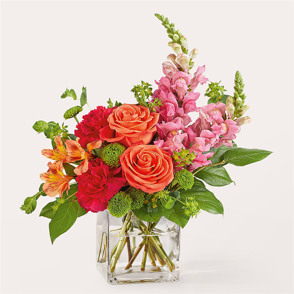 Cosmopolitan Bouquet – Kiss Floral Llc, Claymont DE