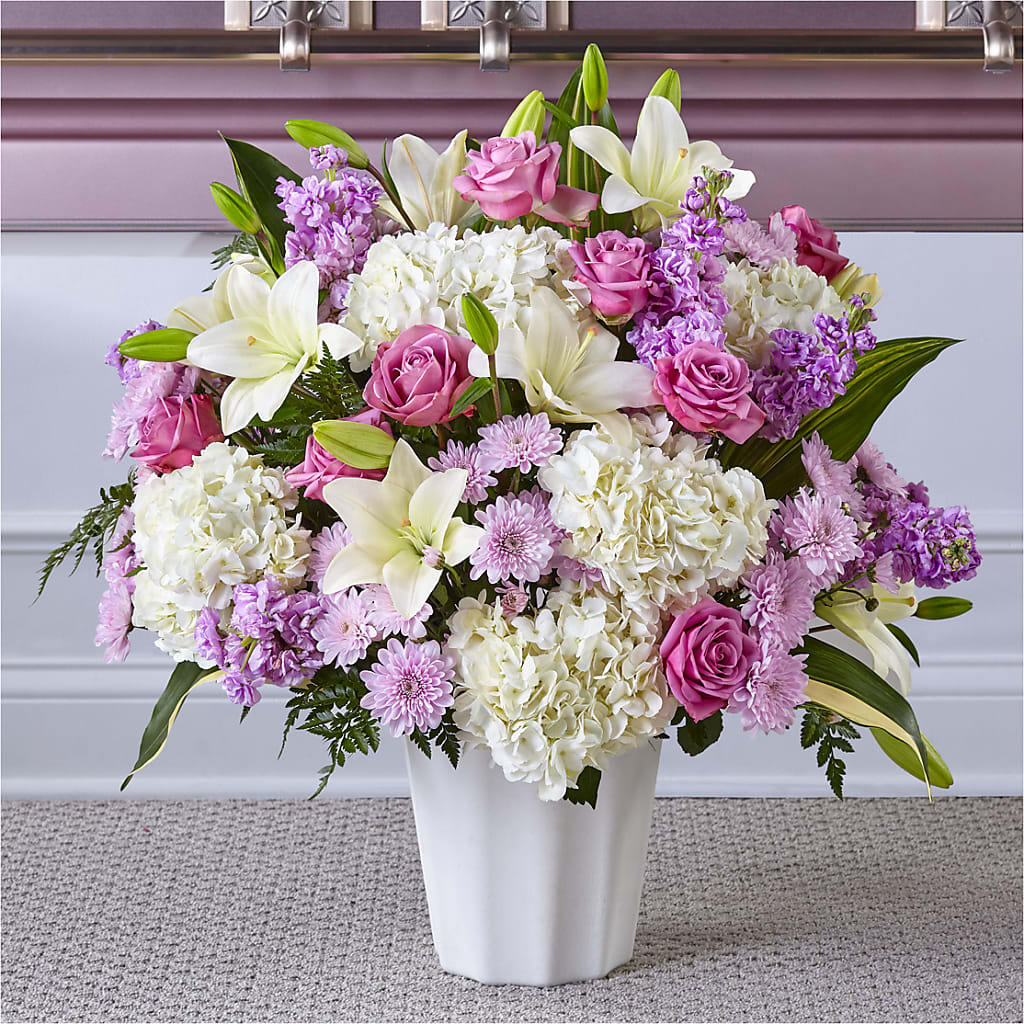 Heaven Sent Floor Basket – Kiss Floral Llc, Claymont DE
