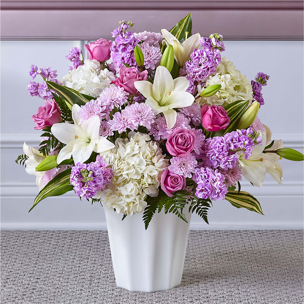 Heaven Sent Floor Basket – Kiss Floral Llc, Claymont DE