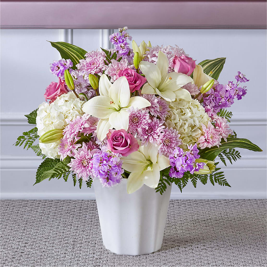 Heaven Sent Floor Basket – Kiss Floral Llc, Claymont DE
