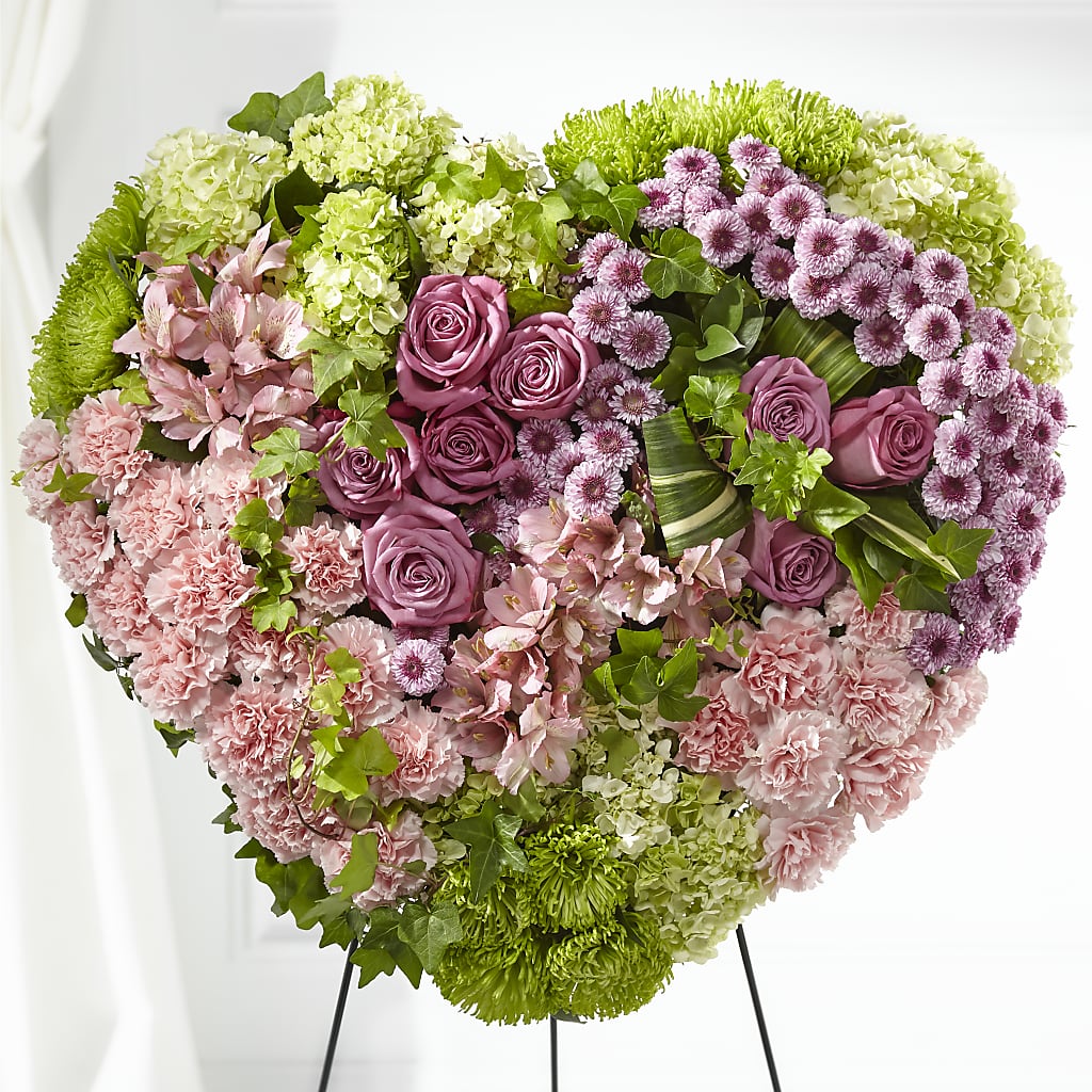 Heartwarming Standing Heart – Kiss Floral Llc, Claymont DE