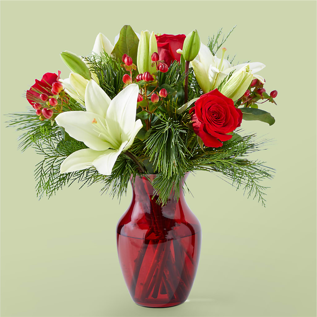 Evergreen Delight Bouquet – Kiss Floral Llc, Claymont DE