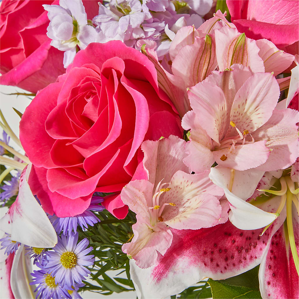 Pressing Petals Bouquet –  Kiss Floral Llc, Claymont DE