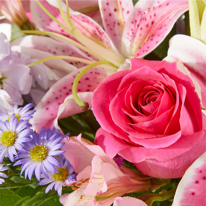 Pressing Petals Bouquet –  Kiss Floral Llc, Claymont DE
