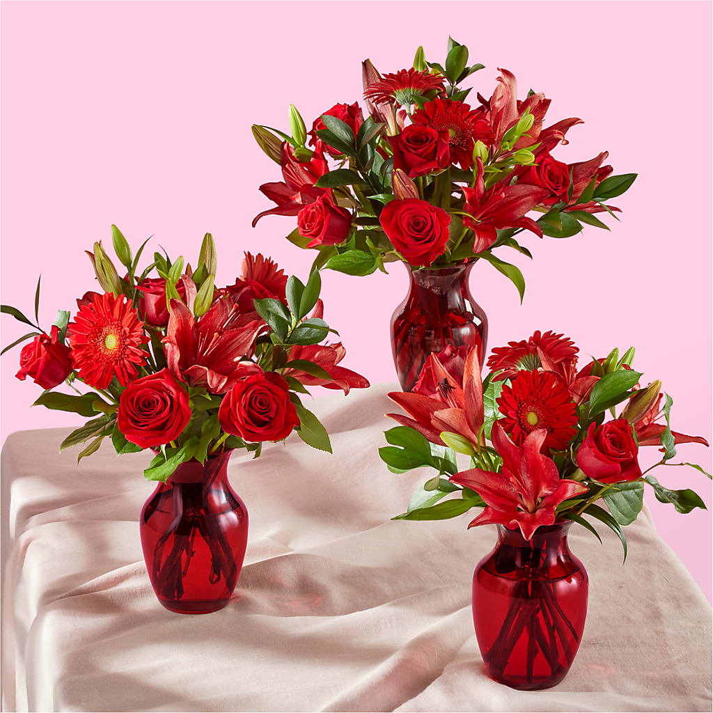 Burnin' Love Bouquet –  Kiss Floral Llc, Claymont DE