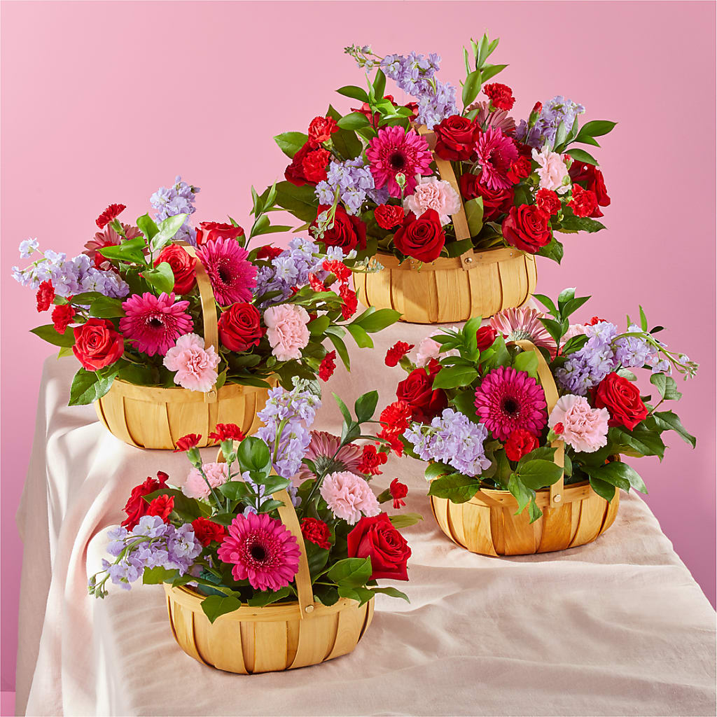 Pink Picnic Basket –  Kiss Floral Llc, Claymont DE