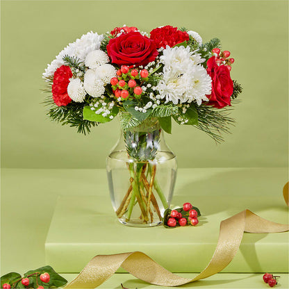 Chance of Flurries Bouquet –  Kiss Floral Llc, Claymont DE
