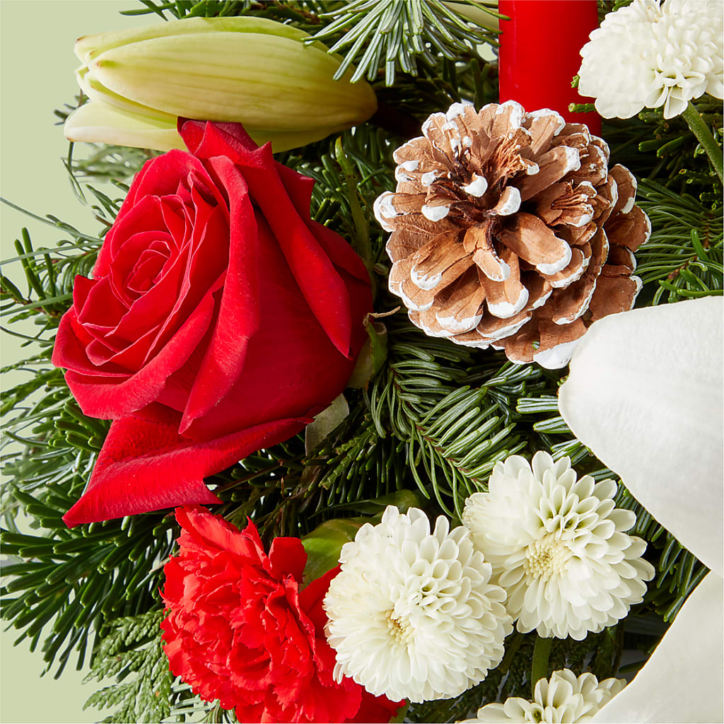 Seasonal Festivities Centerpiece –  Kiss Floral Llc, Claymont DE
