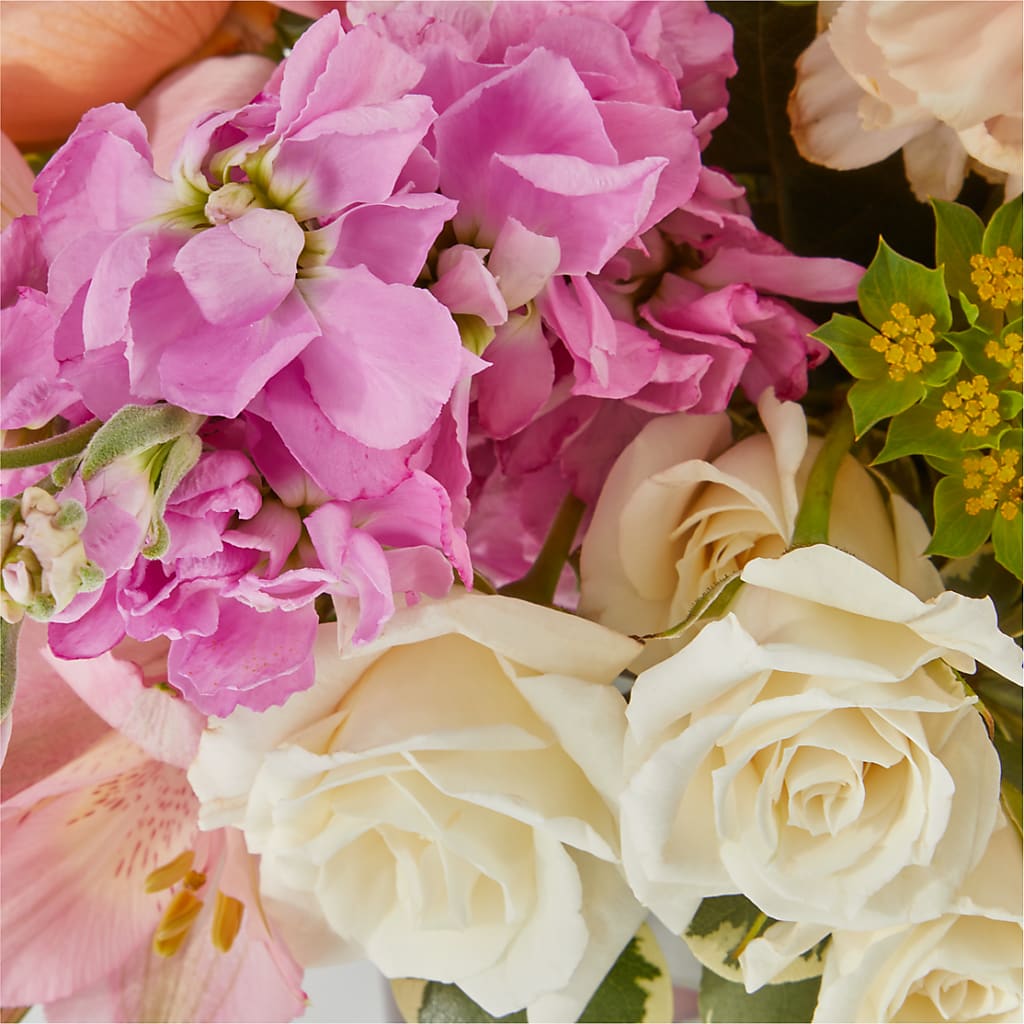 Paradise Bouquet –  Kiss Floral Llc, Claymont DE