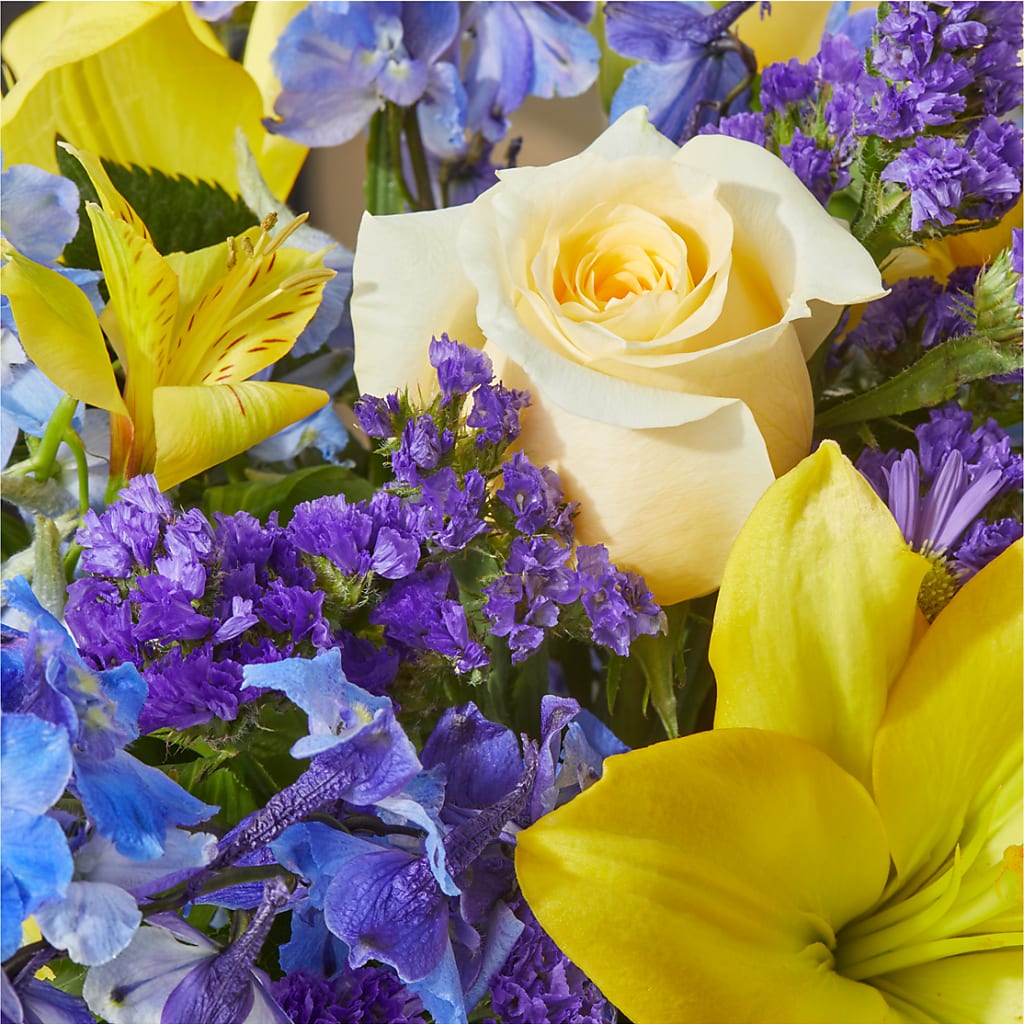 Limoncello Bouquet –  Kiss Floral Llc, Claymont DE