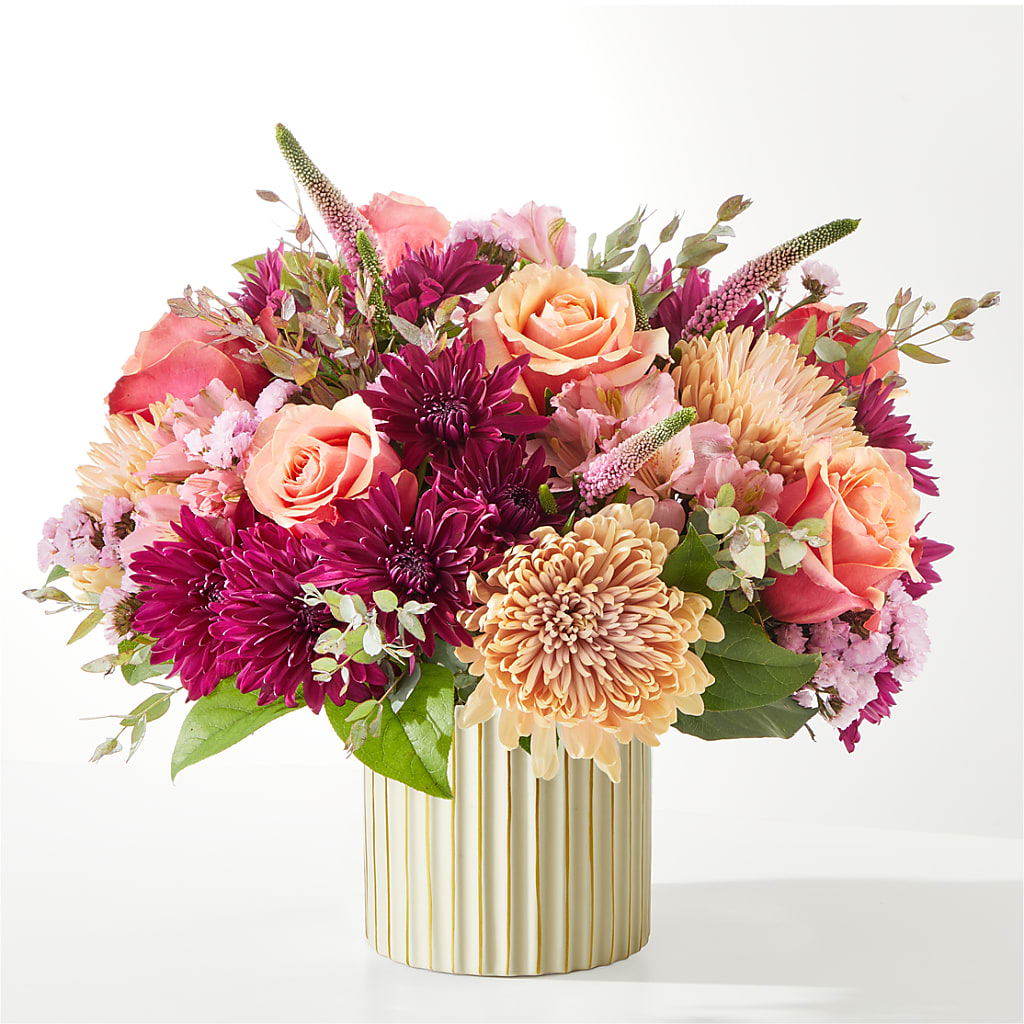 Berry Cobbler Bouquet with Ivory Vase –  Kiss Floral Llc, Claymont DE