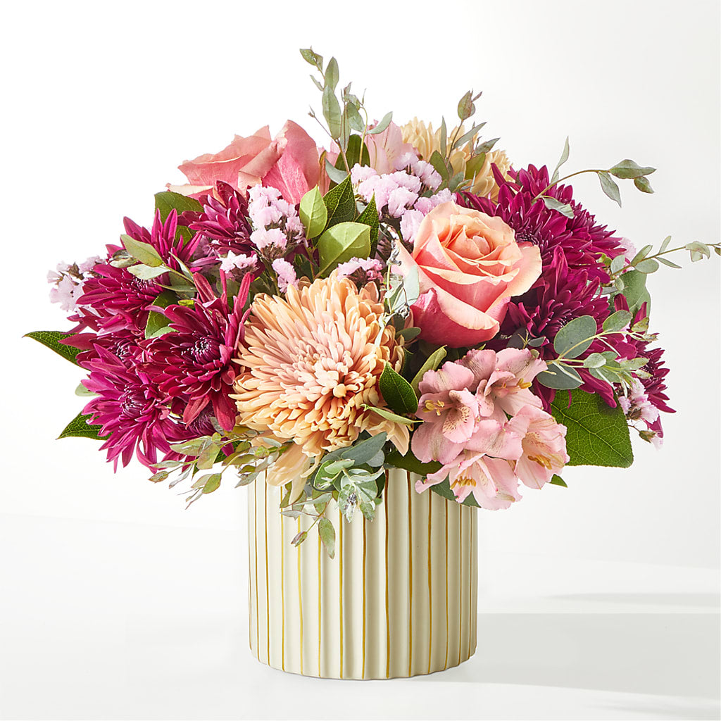 Berry Cobbler Bouquet with Ivory Vase –  Kiss Floral Llc, Claymont DE