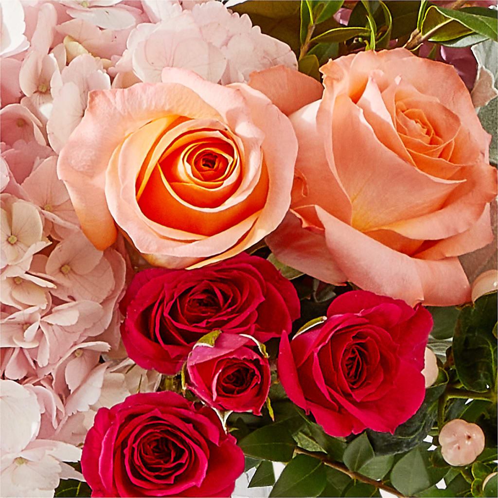 Glitz & Glam Bouquet –  Kiss Floral Llc, Claymont DE