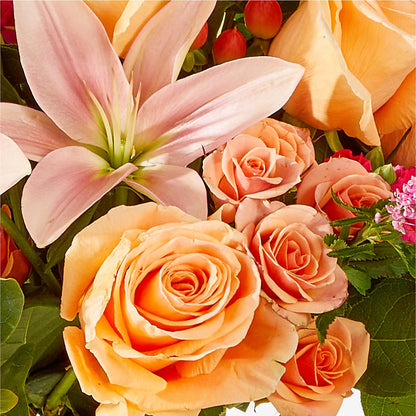 Bisous Bouquet –  Kiss Floral Llc, Claymont DE